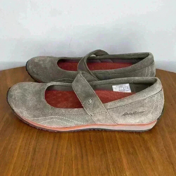 Eddie Bauer Women's Slip On Suede Shoes Size 9 - Picture 3 of 8
